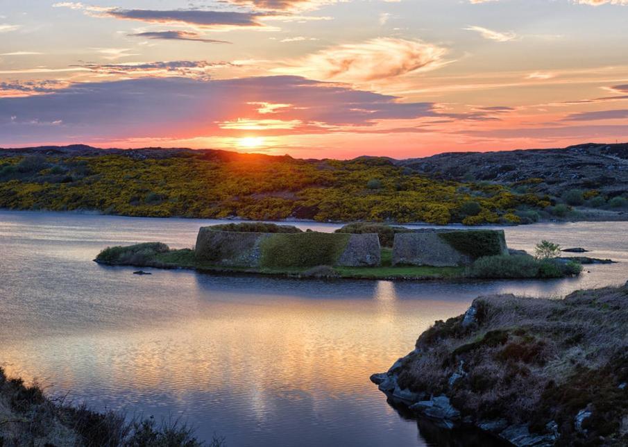 Dungloe Lakeside Lodging Apartment ภายนอก รูปภาพ